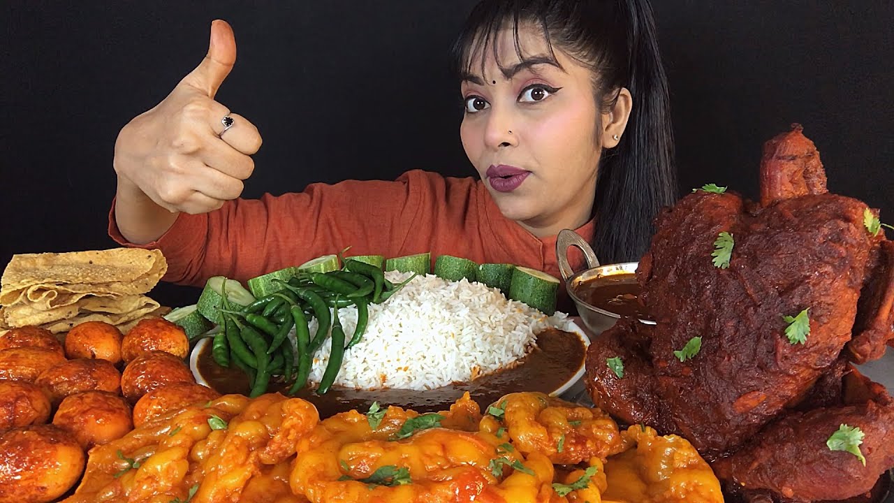 EATING RICE GRAVY SPICY MUTTON FAT CURRY MASALA EGG CURRY WHOLE CHICKEN CURRY PAPAD | INDIAN ASMR