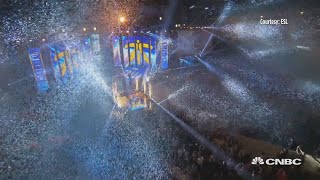 How Playing Video Games Can Equal Big Money