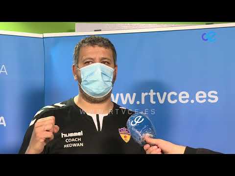 La nueva Escuela de Baloncesto echa a rodar este martes con más de un centenar de alumnos