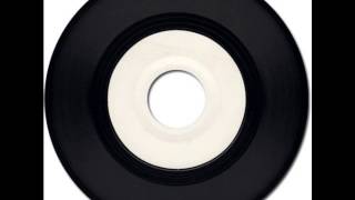 Watch Ronettes Here I Sit video
