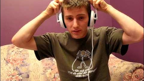 Steelseries Siberia V2 PC Gaming Headset First Look & Unboxing Linus Tech Tips