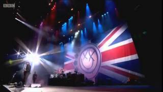 Blink-182 - 'Feeling This' LIVE @ Reading 2014