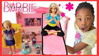 Barbie Dreamhouse Morning Routine  Chelsea goes to School 🏫