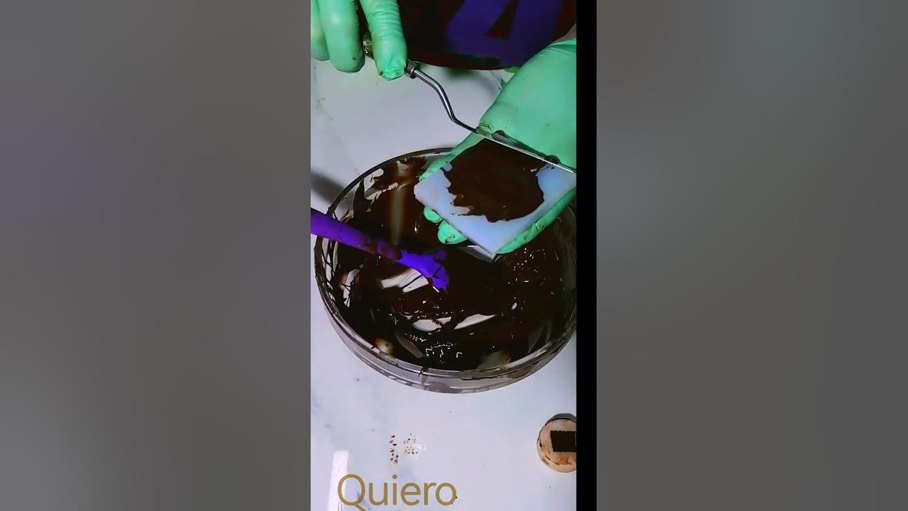 ёжик #шоколад #шоколадручнойработы #шоколадныйдекор #крафт #chocolate# ...