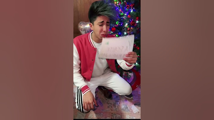 Yo yendo a ver qué me trajeron los reyes magos 😂👑