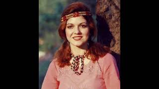 Gülden Karaböcek - İşte Gidiyorum Çeşm - I Siyahım