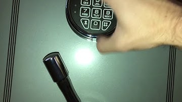 How to replace battery on Stack-On Elite safe