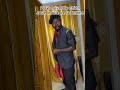 Le joue le rôle de la mère de la maison 😂😂😂😂😂
