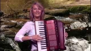 Carla Scheithe - Die Akkordeon-Lady LIVE bei Radio VHR