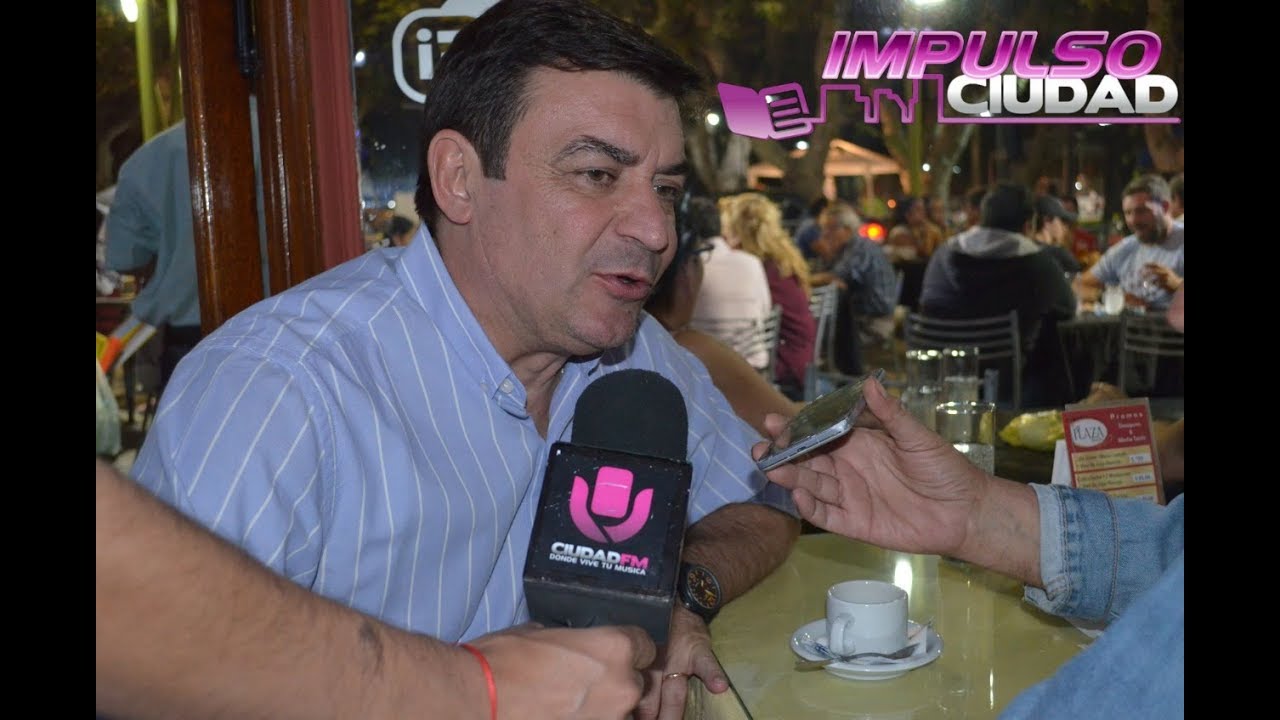 Omar De Marchi estuvo en Rivadavia #CIUDADFM futsal academy