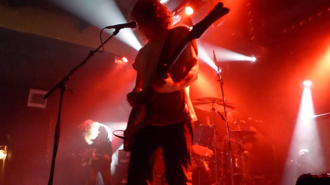 Bass Drum of Death GB City / Nerve Jamming (liveBus Palladium) YouTube