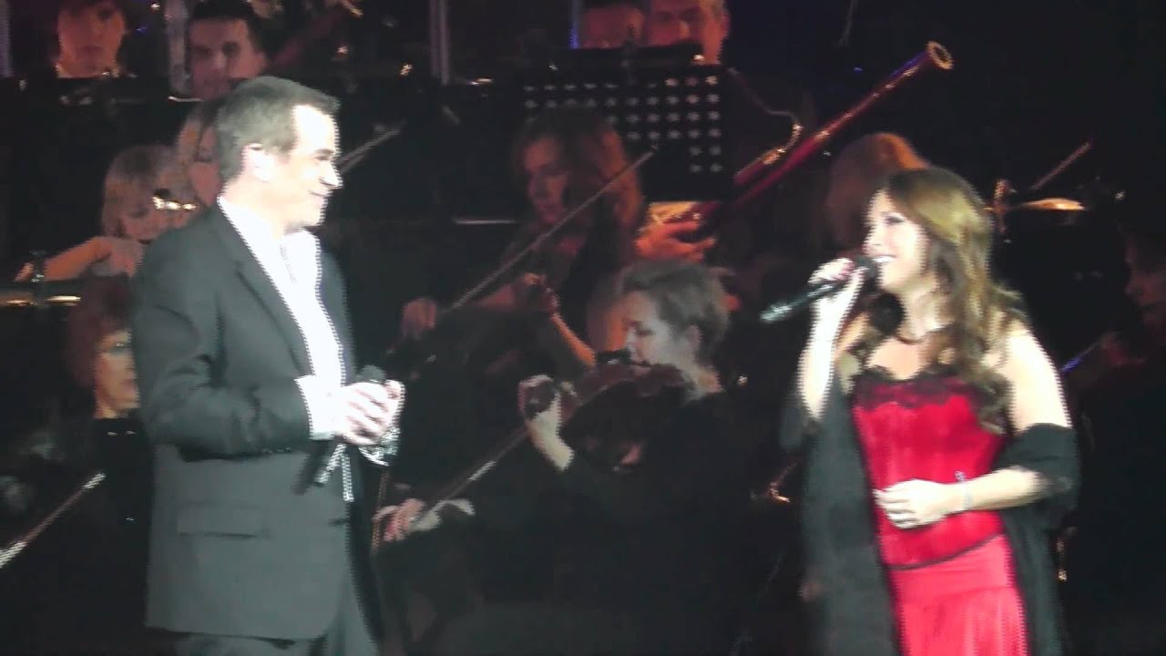 Ma Maison C'est Ta Maison - Garou et Helene Segara a Bercy (18/12/2011)