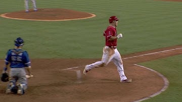 TOR@LAA: Simmons lines RBI single up the middle