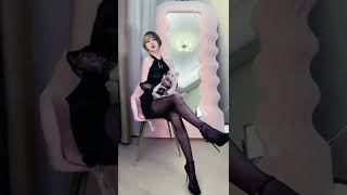 (4K High Definition Vertical Lookbook)