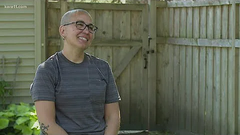 Nic Zapko is the ASL interpreter nobody can look away from