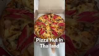 First time trying #pizzahut in #thailand. #interesting #shorts #pizzahutpizza #seafood #seafoodpizza