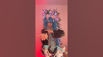 Para para gyaru Miku is canon #miku #gyaru #jfashion #cosplay