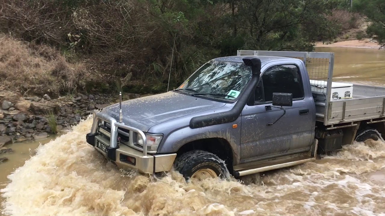 Beach to Bush 2018 - Double Island + Landcruiser Park