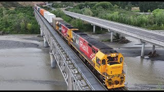Chasing 736 from Amberley to Blenheim
