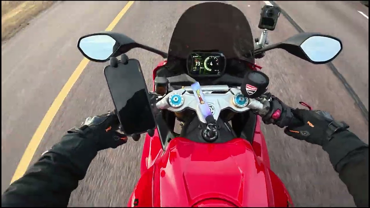 Ducati Panigale V2 S - Cruising  Through the Forest!