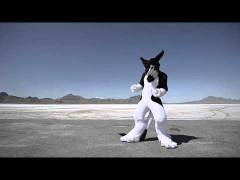 Rinn - Revolution (Diplo) Sergal Fursuit Dance