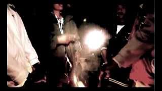 2Zee - MOLOI (Explicit)