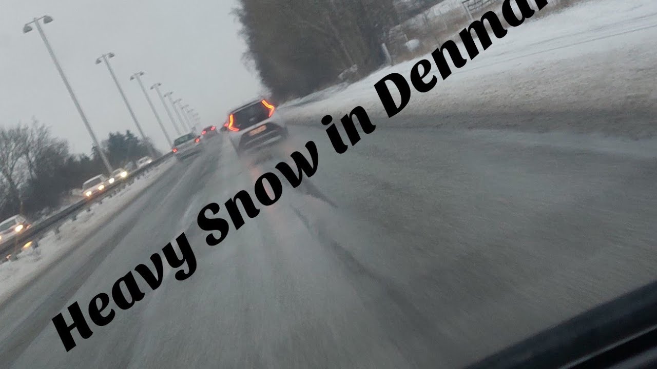 Heavy snow ll slippery roads ll snow in Denmark 🇩🇰 - YouTube