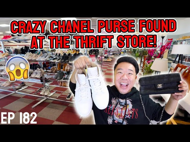 What I found at the Thrift Store The other..This Vintage Chanel Handbag  from the mid 80's 👜 Not to forsure if this is Authentic or…