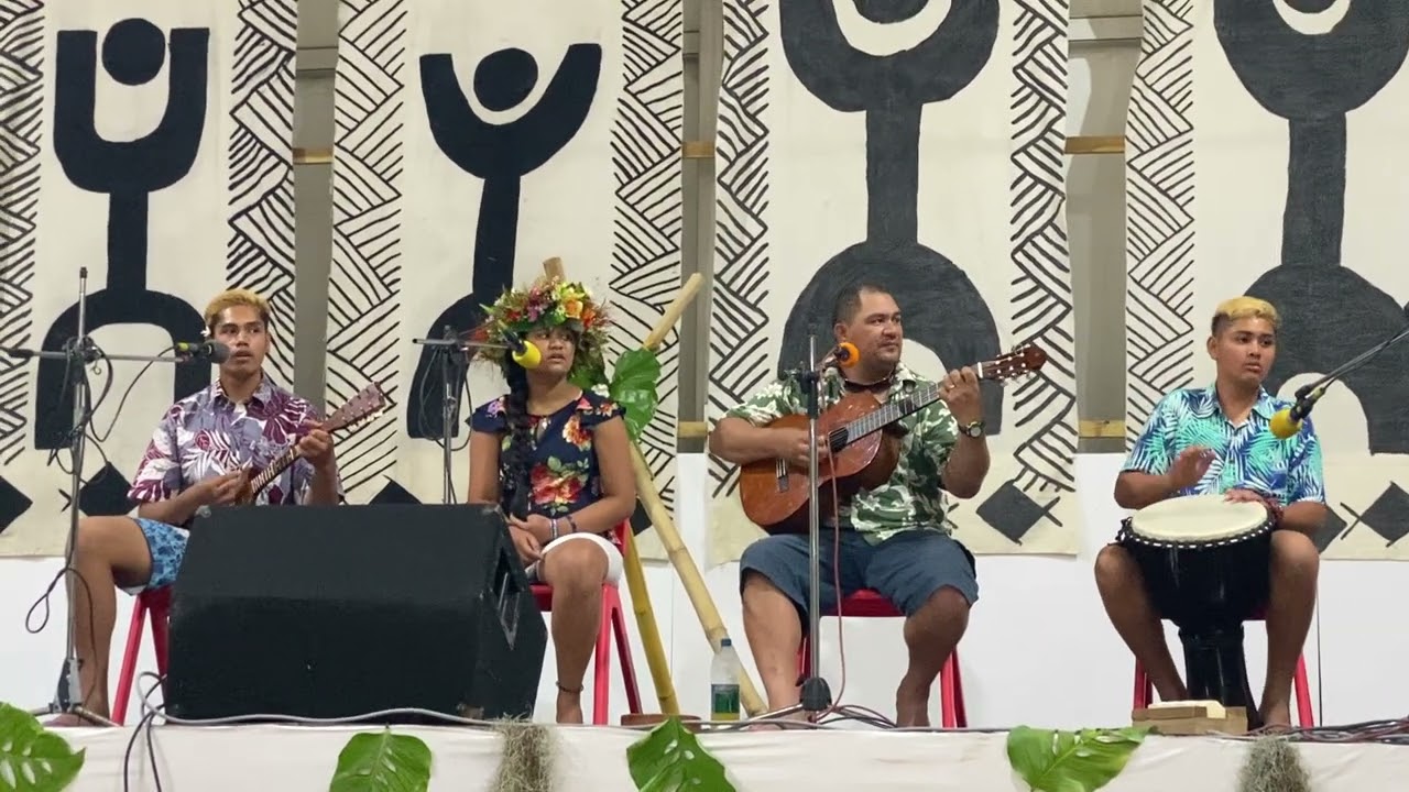 Te hiroà o te reru (auteur : Steve Chailloux) interprété par  la Team Teoroi de Tupuaì