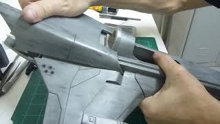 9, Dynamic Digital Creations Bsg Viper Mk7E Build -Screw Assembly Issues.