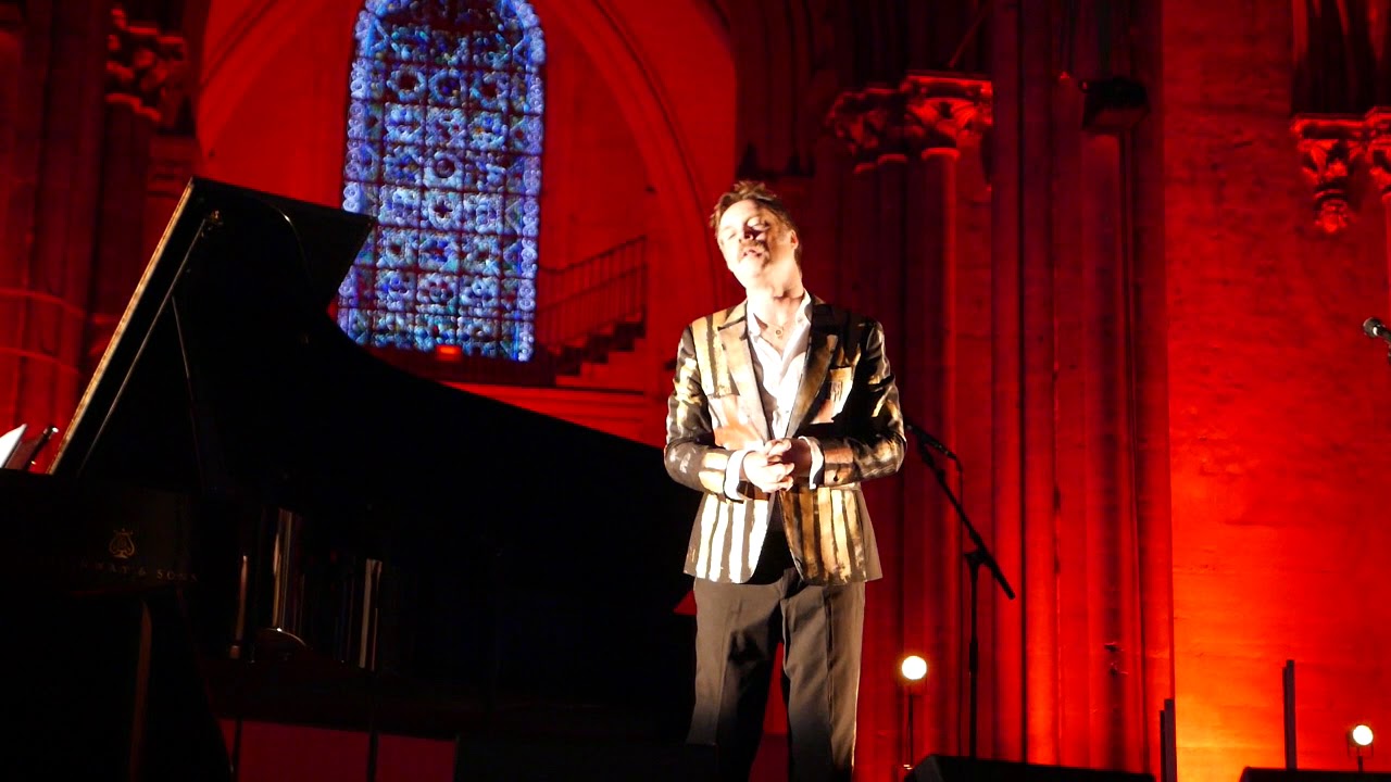 Rufus Wainwright, Candles, Basilique de SaintDenis, 14062019 YouTube