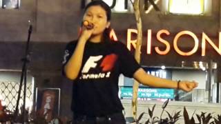 jejaka idaman-Nurul ft redeem buskers cover raja ema