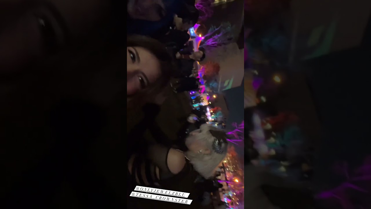 Adria Rae and Jewelz Blue in party 