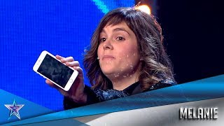 MAGICIAN STEALS Information From The Jury's CELL PHONES  | Auditions 1 | Spain's Got Talent Season 5