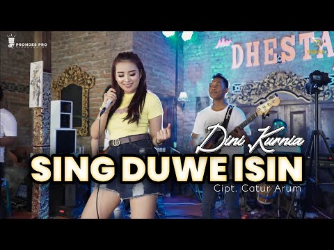 DINI KURNIA - SING DUWE ISIN - FEAT ADER NEGRO - New Dhesta Music (Official Music Video)
