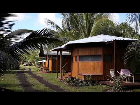 Hawaii gay retreat