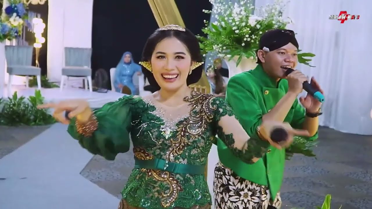 Jambu Alas - lintang Asmoro SRAGENAN KOPLO Cs.CANDRA PESONA