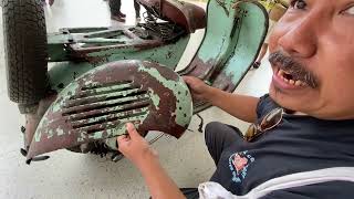 Original Vespa VL endemic to Palembang.