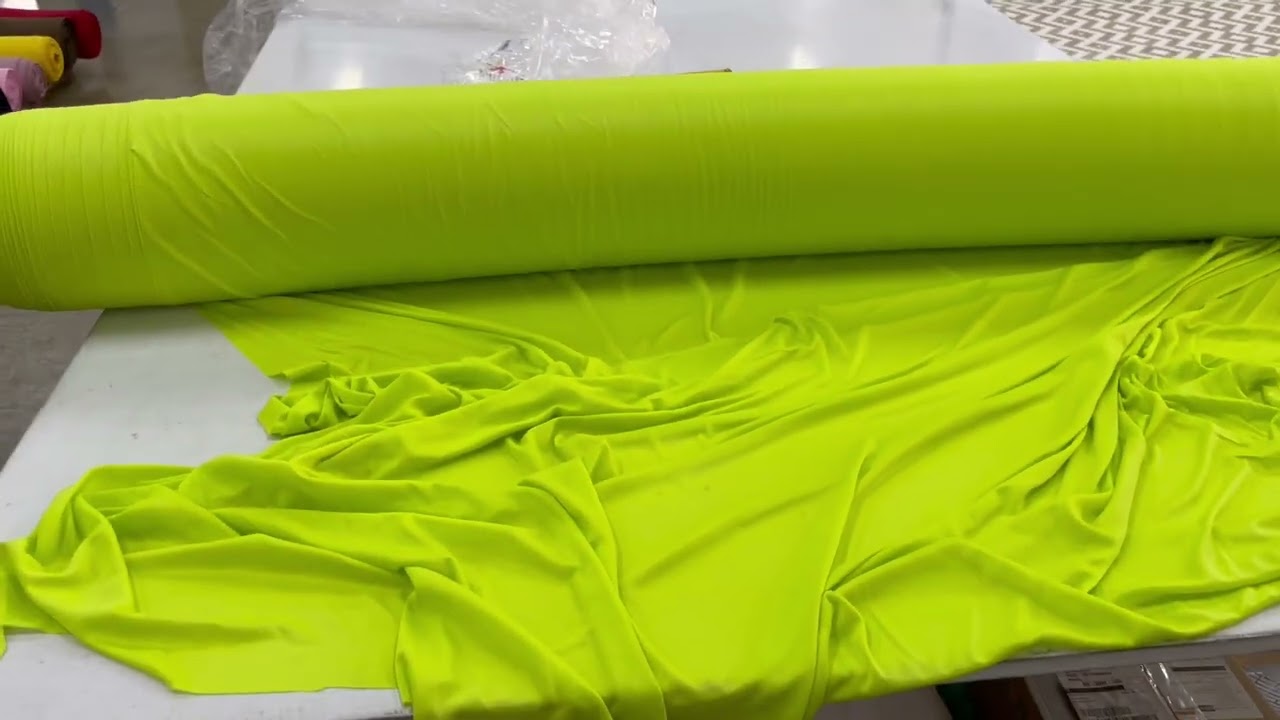 152469 1Tecido Malha Helanca hiper soft  VERDE LIMÃO– 1,80m de largura