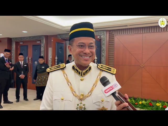 Sidang Media selepas Istiadat Pembukaan Penggal Ketiga Parlimen Kelima Belas class=