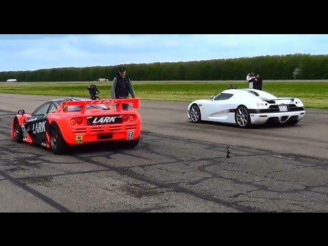 McLaren F1 GTR vs Koenigsegg CCX + acceleration sounds