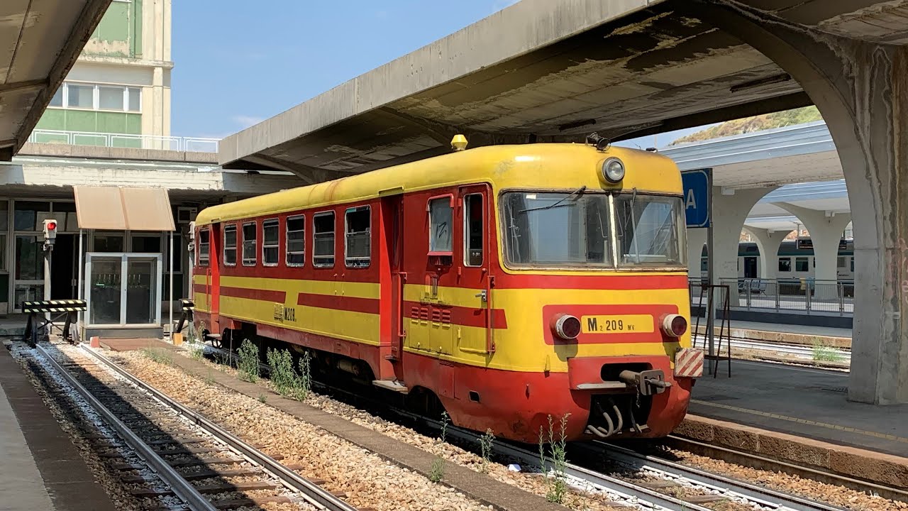 Qualche treno in Calabria: Paola, Catanzaro, Cosenza (Ferrovie della Calabria)