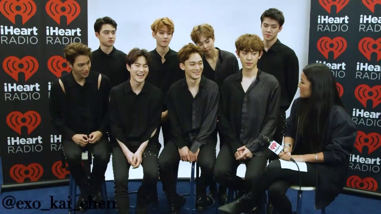 EXO Chen Laughing Moments (엑소-첸 웃음모음) 💕💕 - YouTube
