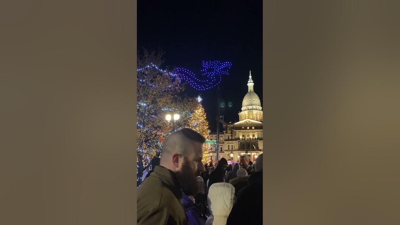 Drone Show Silver Bells in the City Lansing , MI 2023 YouTube