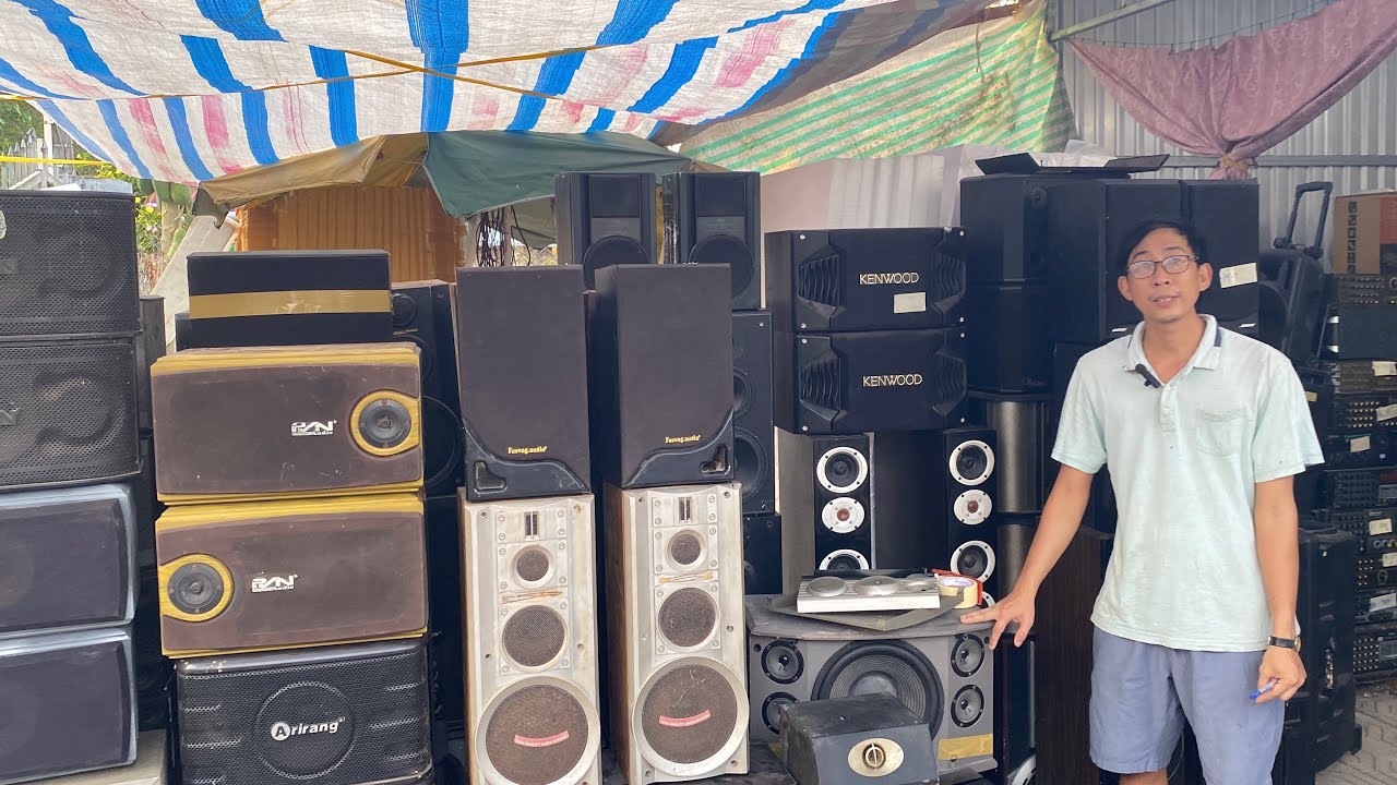 LÔ LOA GIÁ RẺ XẢ HÀNG CUỐI NĂM  