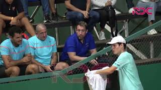 ASÍ VIVIÓ EL PARTIDO DE JUAN CARLOS PRADO, SU ENTRENADOR HERMANN RITTER Y SUS PADRES