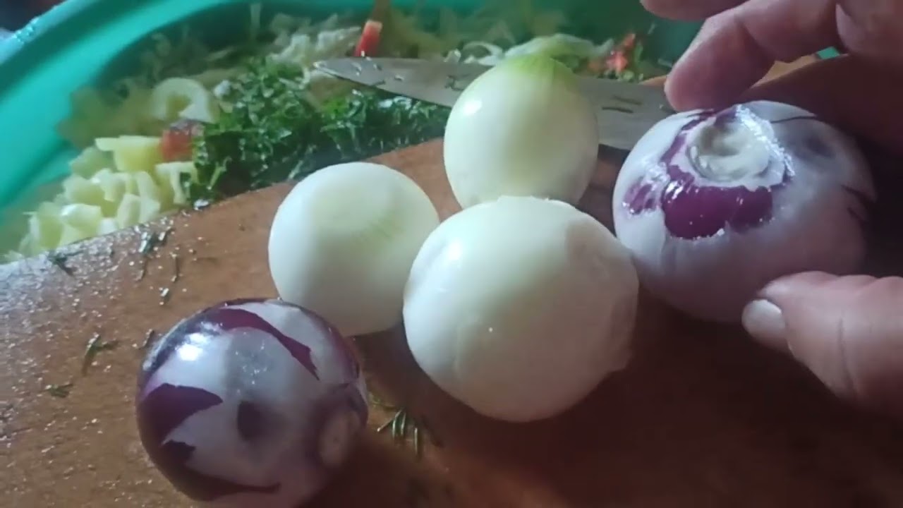 САЛАТ З ОСІННІХ ОВОЧІВ та СУШЕНА ЗЕЛЕНЬ