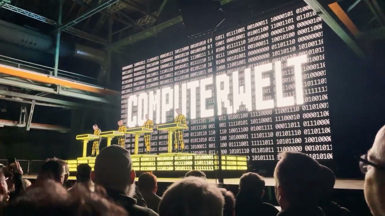 YouTubeでKraftwerk - Computerwelt - live @ Zenith München 20.12.2025を視聴 YouTubeでKraftwerk - Computerwelt - live @ Zenith München 20.12.2025を視聴