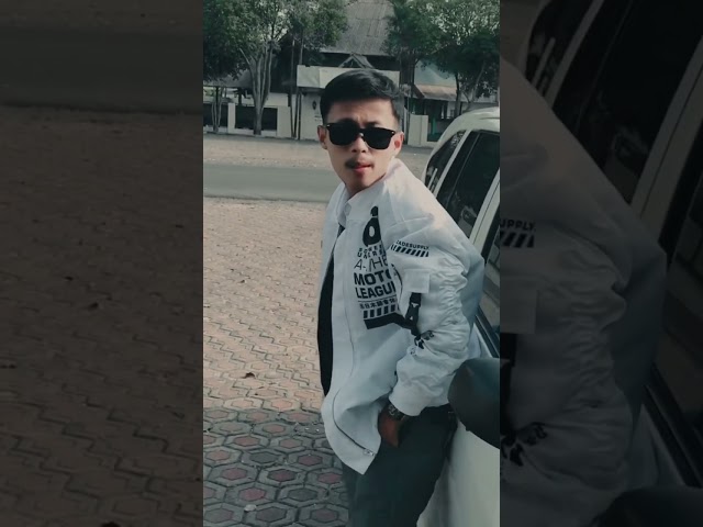 Di setiap ada kamu mengapa jantunku berdetak Slowmo Viral TikTok #shorts class=