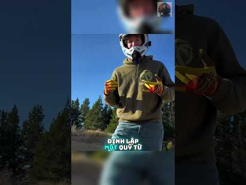 Biker quyên góp 5k đô la cho người đàn ông vô gia cư! 🥹  @motowens   #shorts